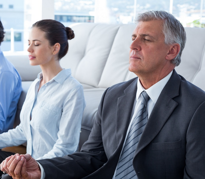 Trabalho e mindfulness: como a atenção plena pode ajudar a melhorar as relações no ambiente corporativo